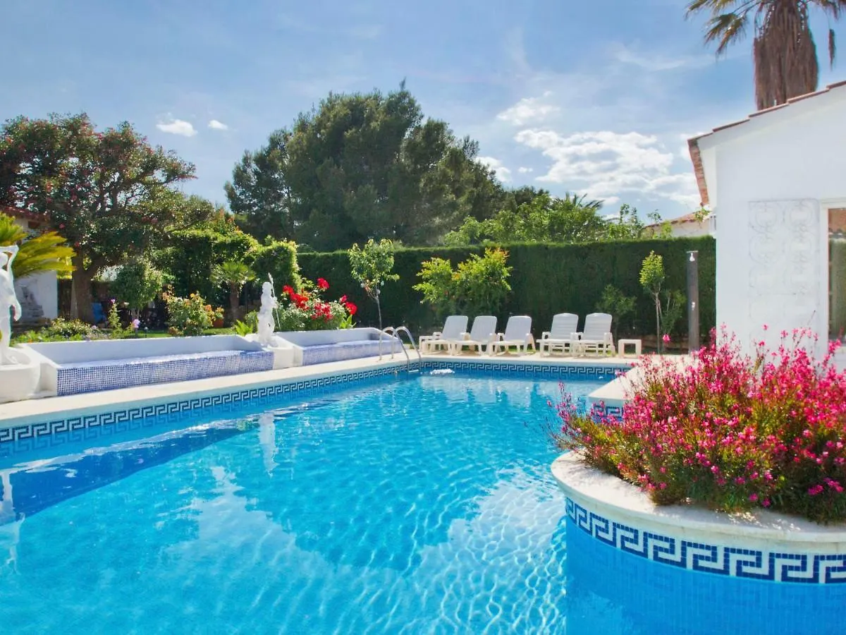 Villa Garbi By InterhomeLes Tres Cales